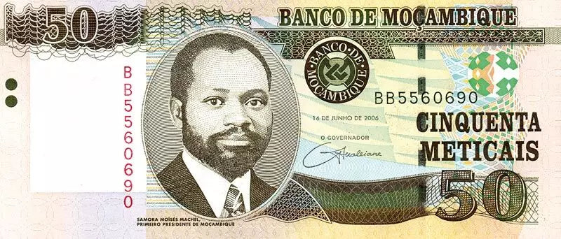 Billet de 50 Meticais Mozambique Famille Kudu 2006